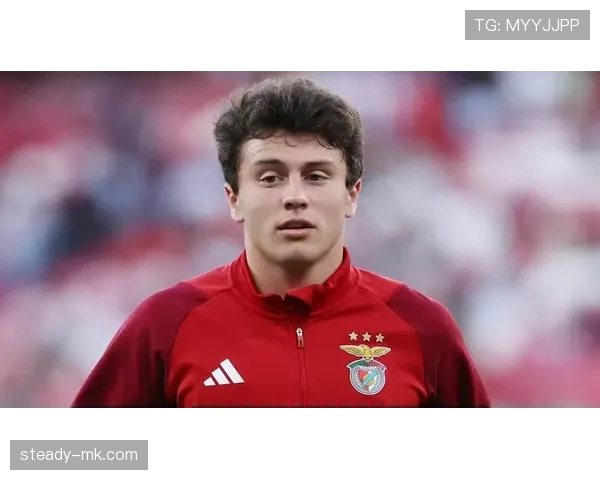 西甲新锐青训球员闪耀赛场 未来之星表现引发广泛关注