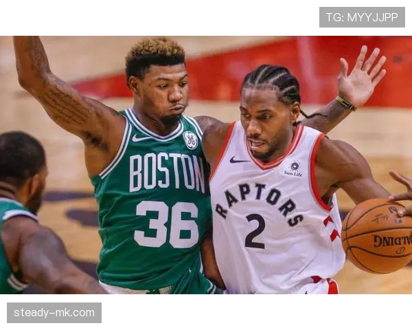 金玟哉助球队强势登顶德甲，状态回暖展现夺冠实力